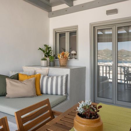 Caper-2 Bedroom Traditional Home With Amazing View Náusza Kültér fotó